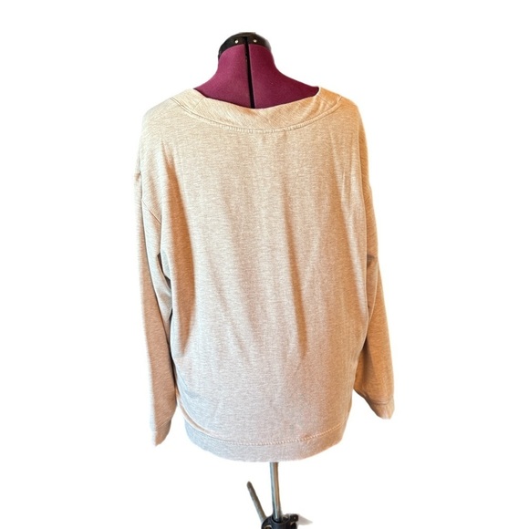 Orvis Beige Casual Sweater - Picture 2 of 5